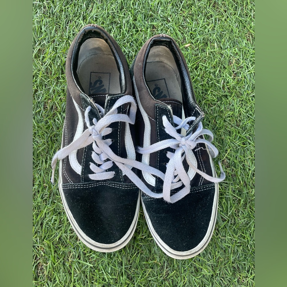 Vans Old Skool Black/White Sneaker Sz(7.5)